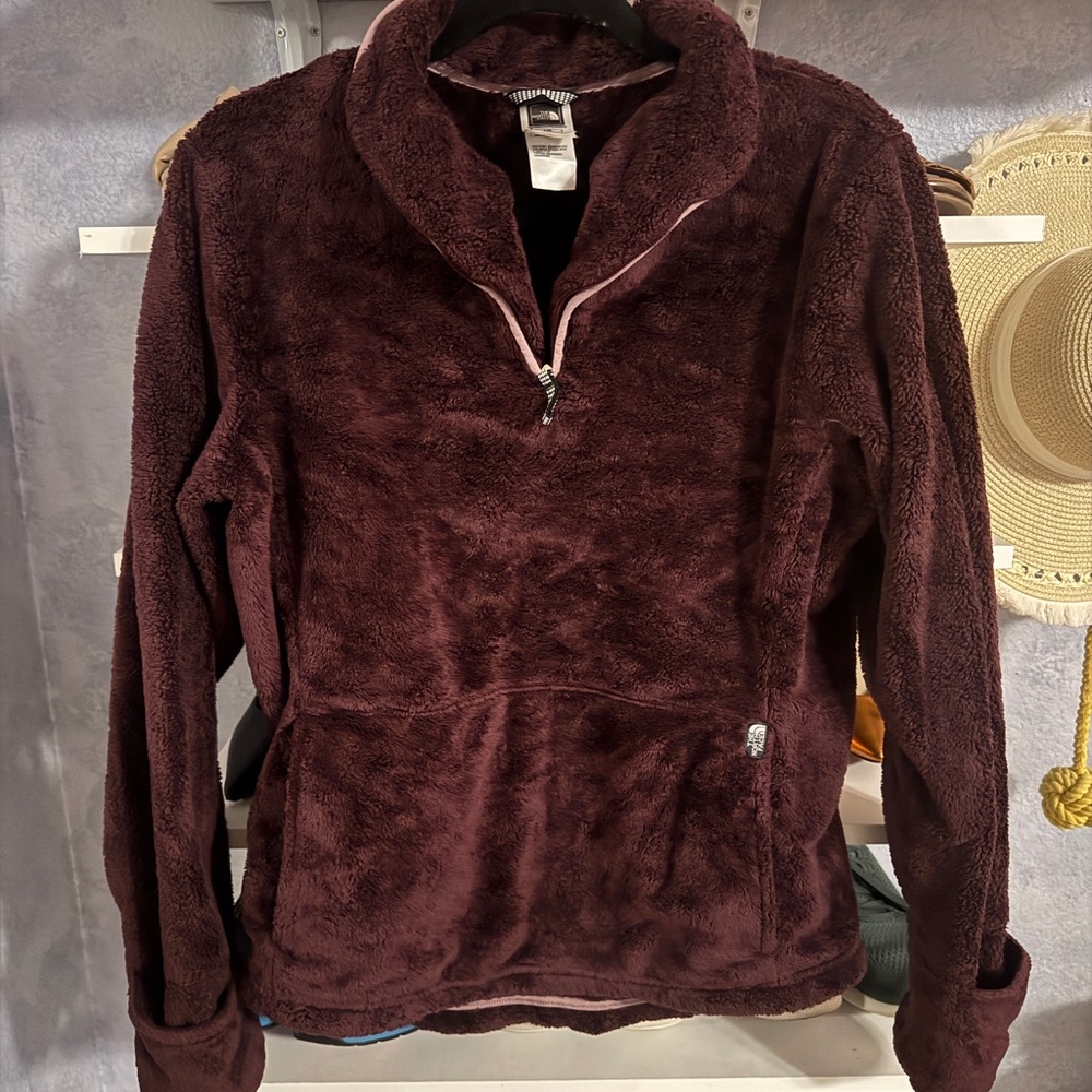 The North Face Women's Sweater in Deep Burgundy | Large